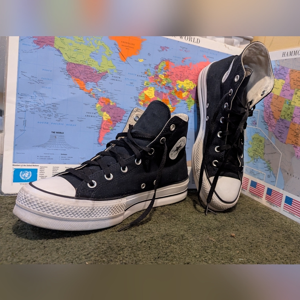 Converse Lift Platform Sneakers M9/W11